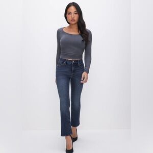 Good Petite Straight Jeans